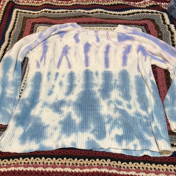 Knit Tie Dye Sweater - No Tag - Picture 3 of 4